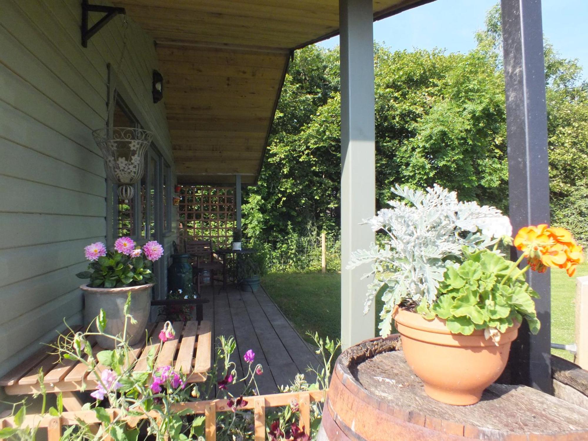 The Potting Shed And The Garden Shed Self Catering Villa Carmarthen Kültér fotó